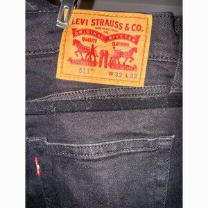 Levi's Mens 511 Skinny Fit Denim Jeans (Black, Standard Cut, 32Wx32L)